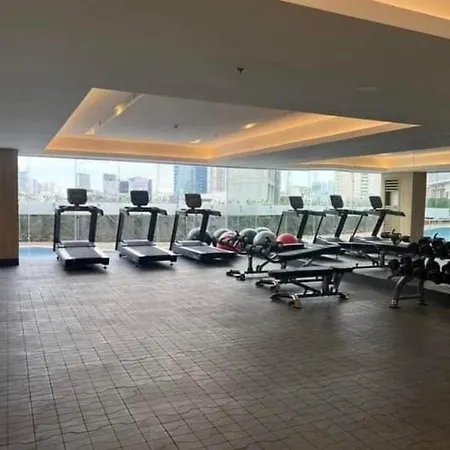 Near Greenbelt - City View Entire Condo In Makati Lush Residences